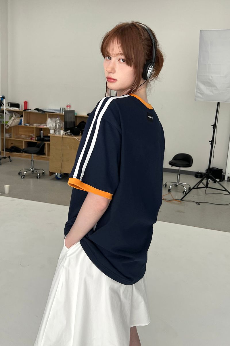 COLORS LINE LINGER LINE T-SHIRTS (NAVY)