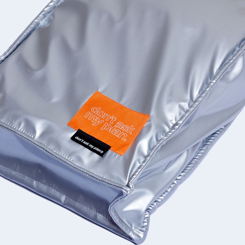 DAMP MANGO SQUARE SHOULDER BAG_SILVER