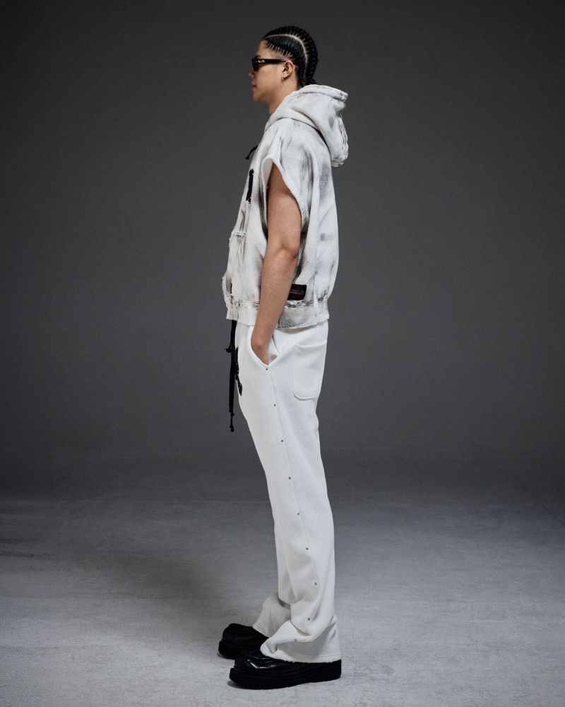 mwoong（モン）の「M.C.R. code stud P IV F （Pants）」