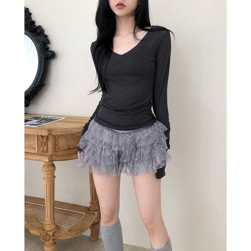 Back Slit V-neck T