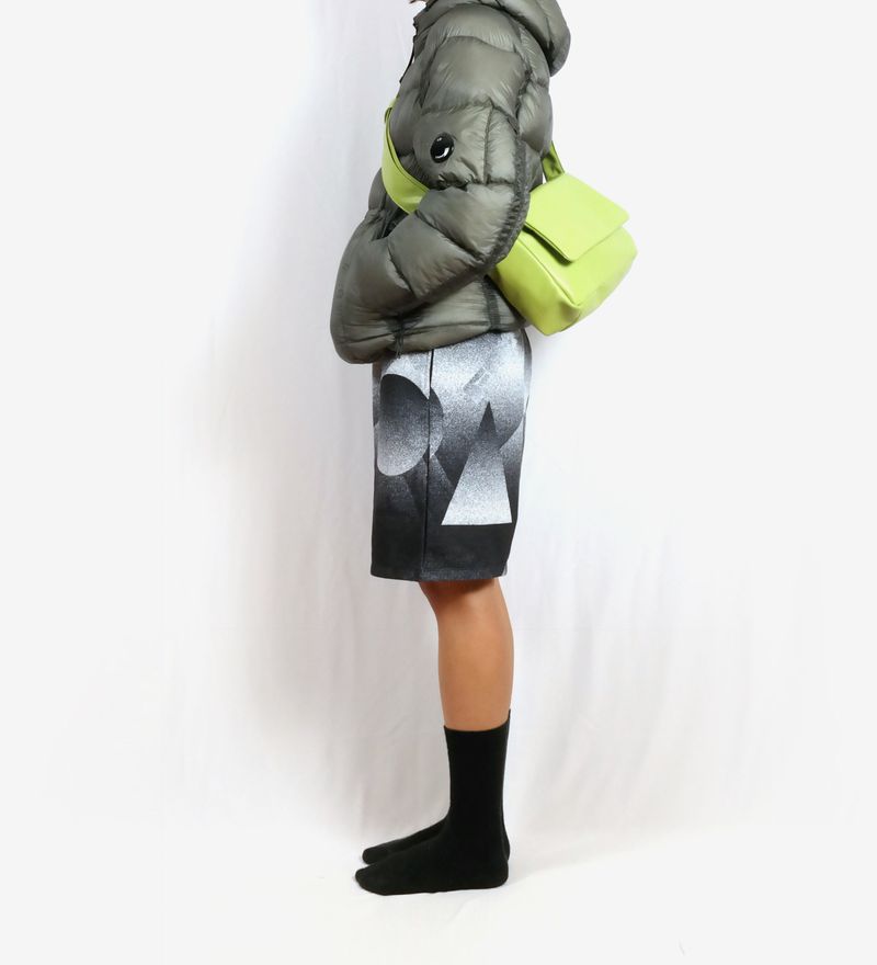 clam green