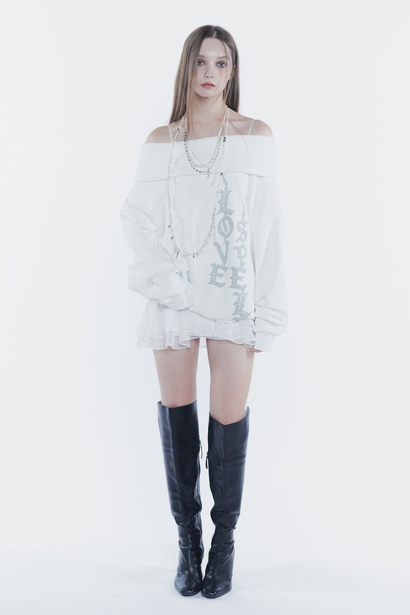 SPELL OFF-SHOULDER SWEATSHIRT white
