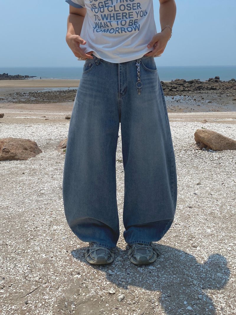 SSROOM(エスエスルーム)の「Bit Delight Curved Denim Pants (Light Blue)(Pants)」