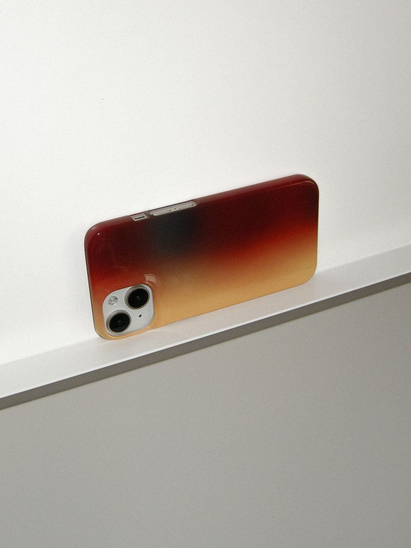 Milan (glossy hard case)
