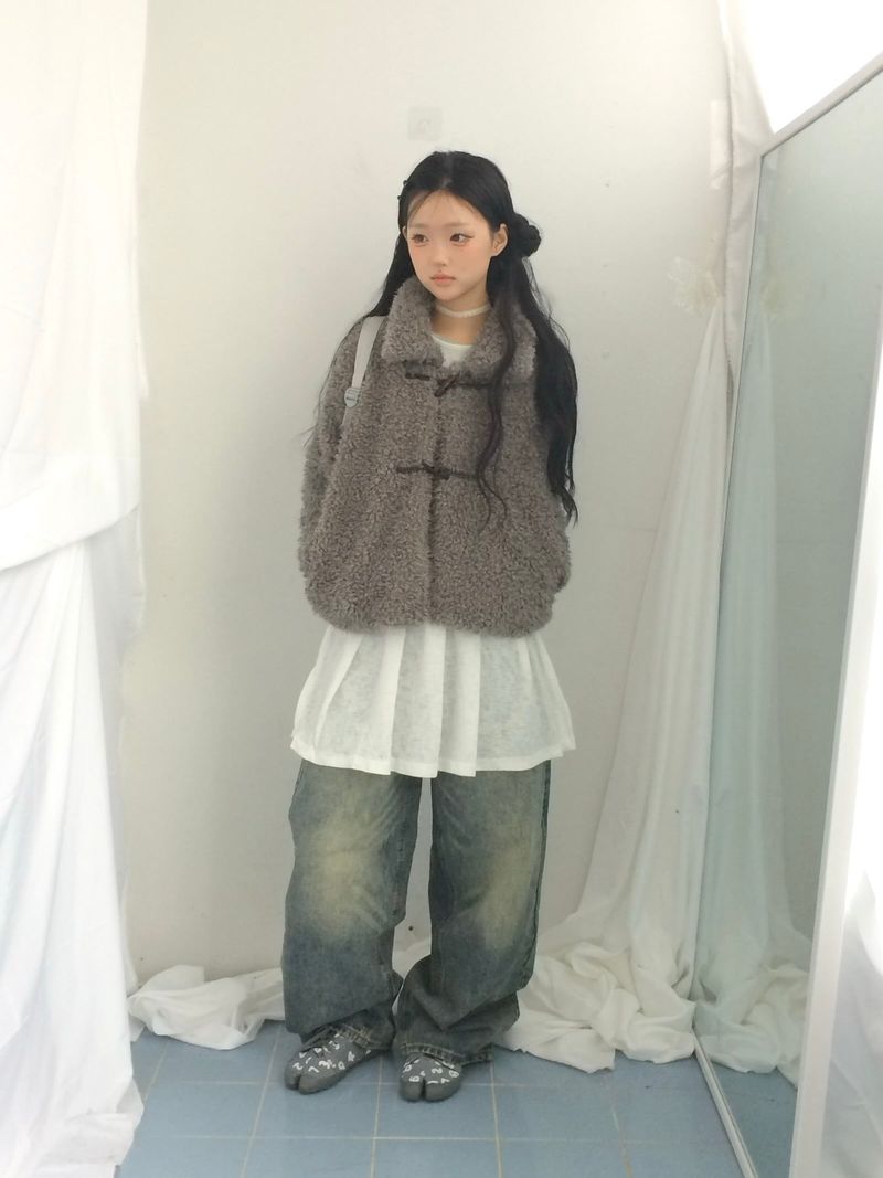 line and pleated dress