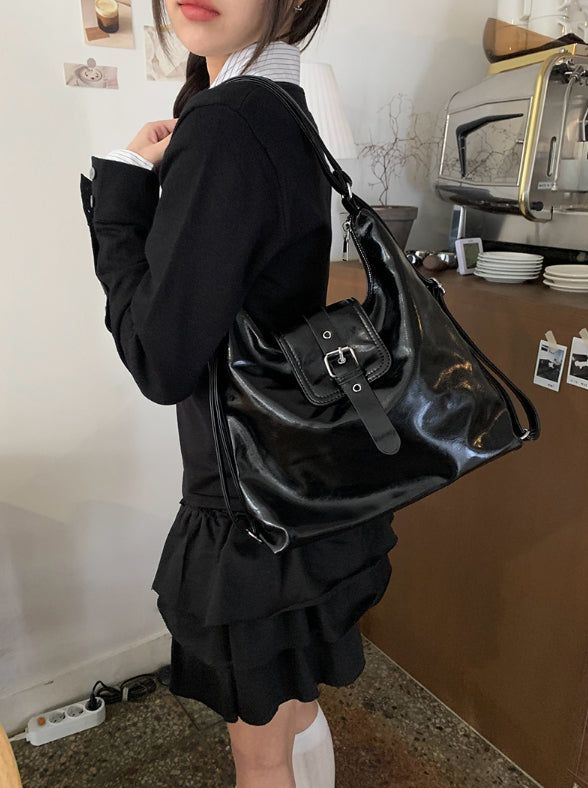 anyonemore（エニーワンモアー）の「Tian Three-Way Bobusang Buckle Leather Backpack（Bags）」