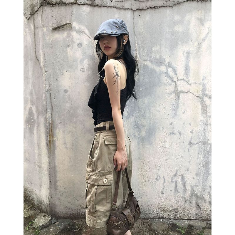 Off Ruffle T