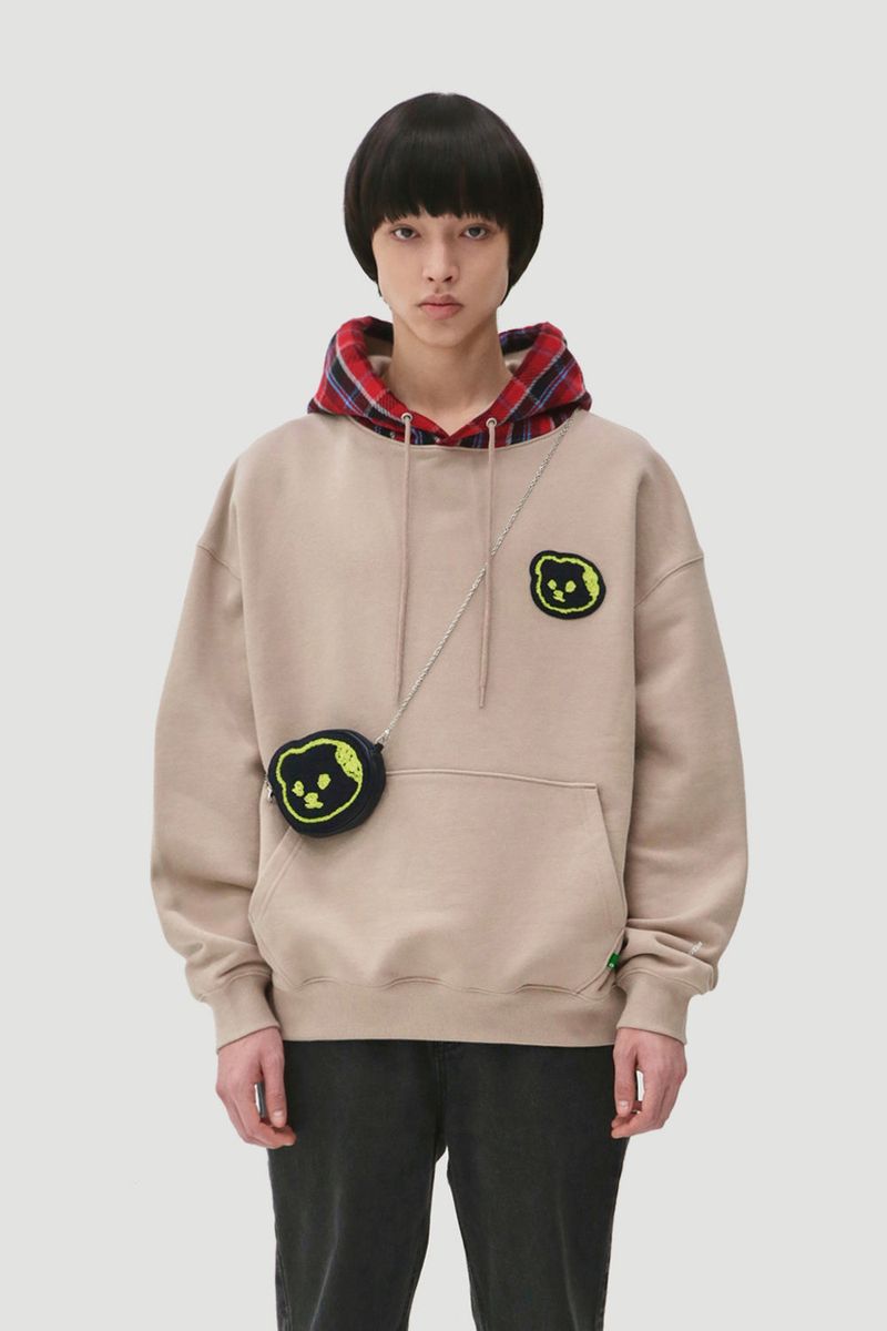 APIECEOFCAKE（ピースオブケイク）の「T.D BEAR Wappen Hoodie_Sand Beige（Tops）」