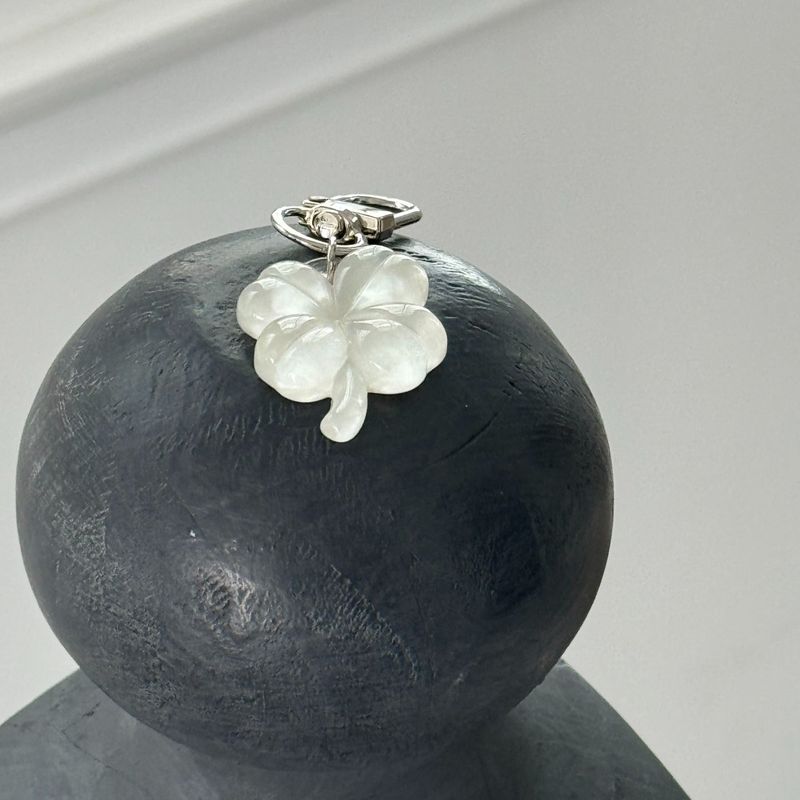 mini four leaf clover keyring