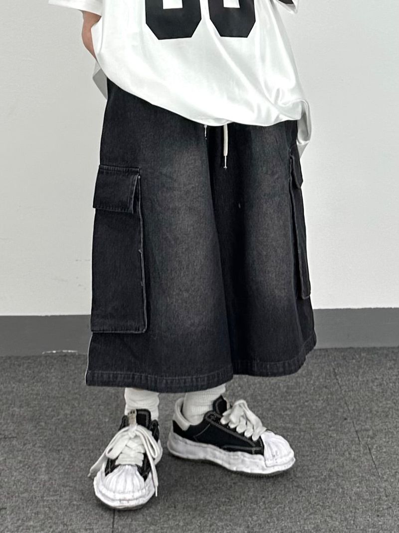 track denim cargo shorts