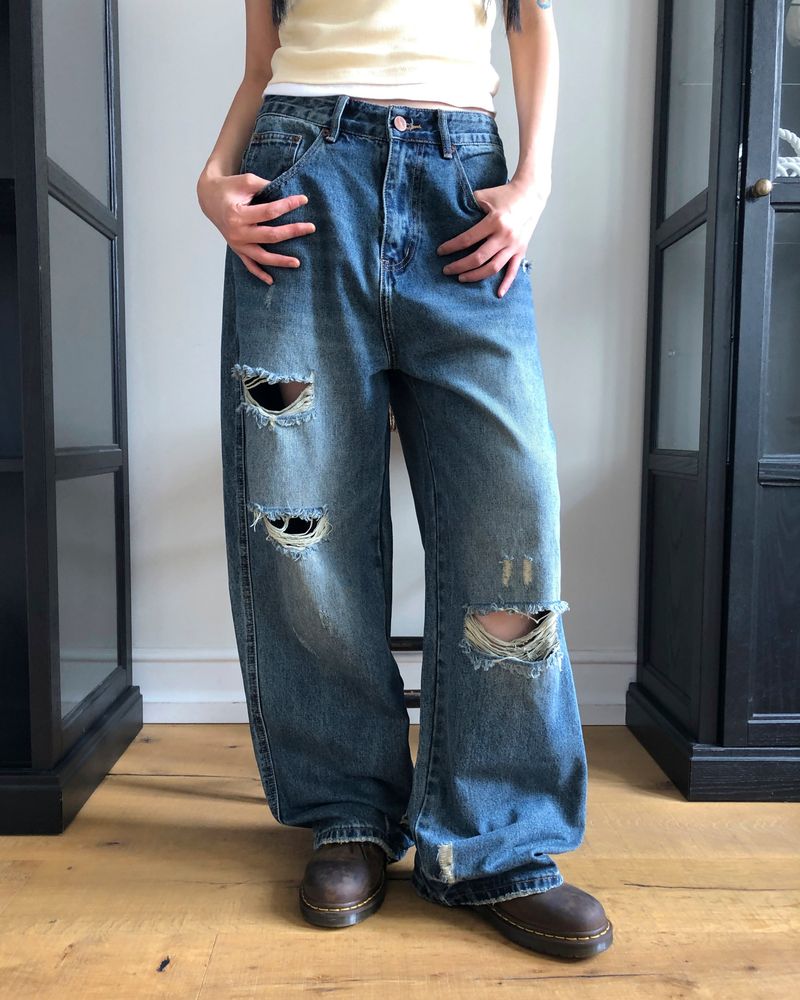 WONDER WONDER（ワンダーワンダー）の「Babun Distressed Wide Denim Pants（Pants）」