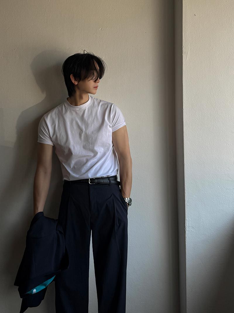 ASCLO（エジュクロ）の「ASCLO ニューマッスルフィット半袖Tシャツ (5color)（トップス）」