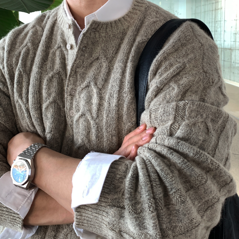  Belerice Henry Neck Cable Overfit Knit