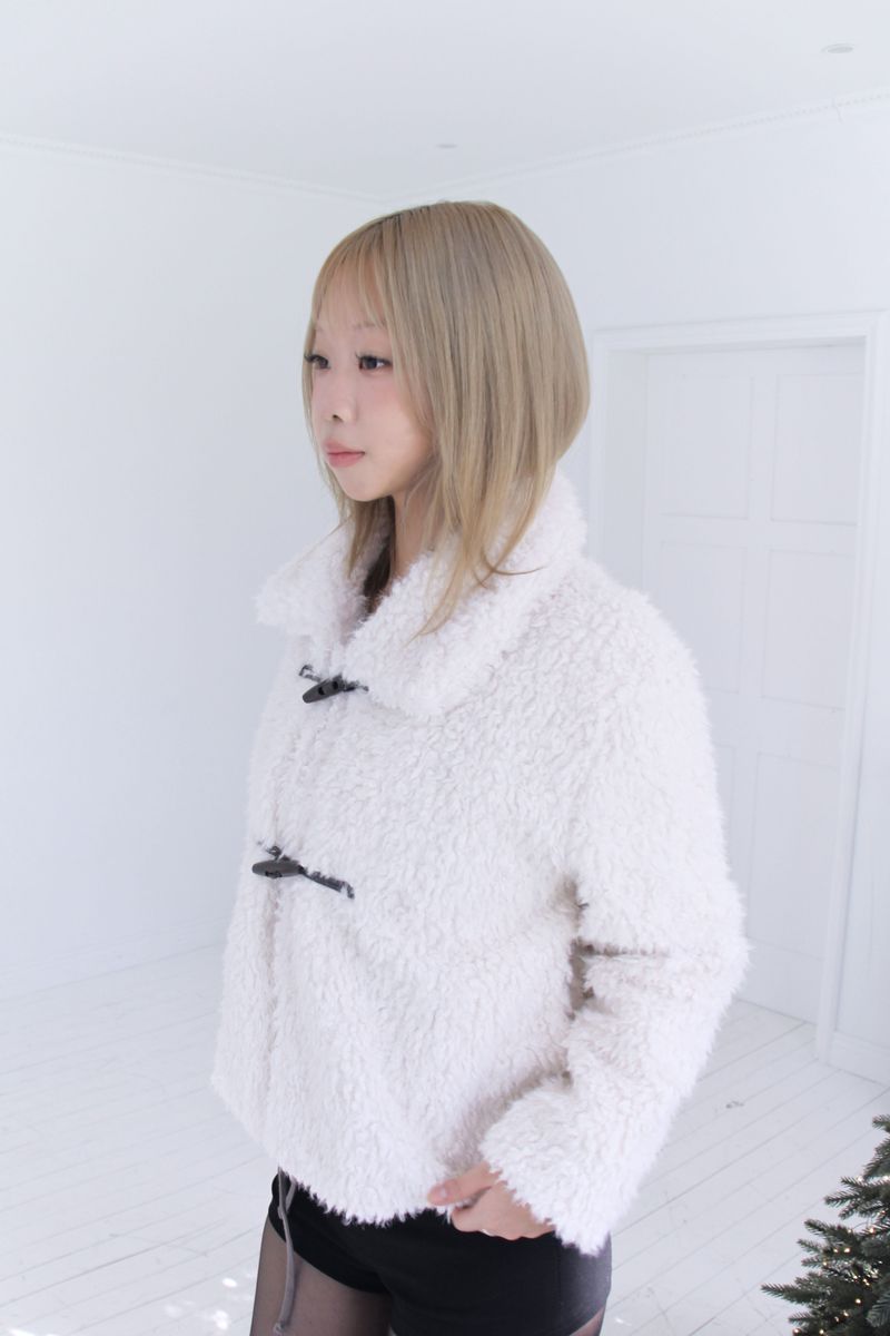 Soft wool two-button fur cropped jacket jumper (2colors)