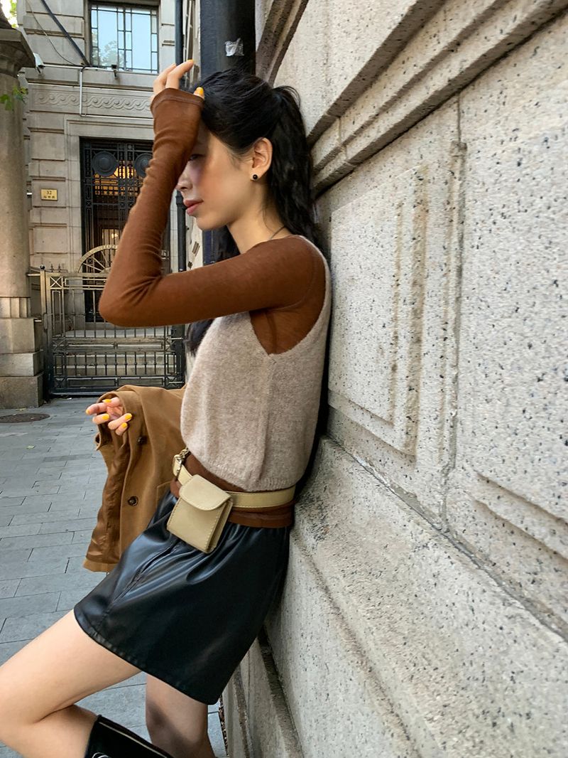 [MADE] Le Elle Leather Shorts