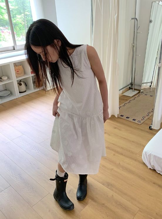 Namo Embroidered Sleeveless Long One Piece