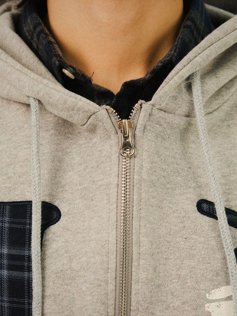 DO RIZE Patch Crop Hoody Zip-up