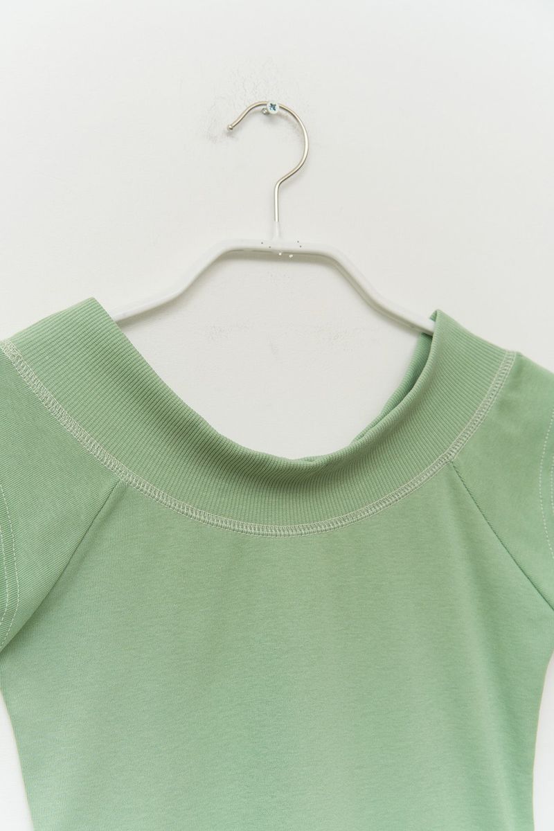(W) Denti U-neck Top