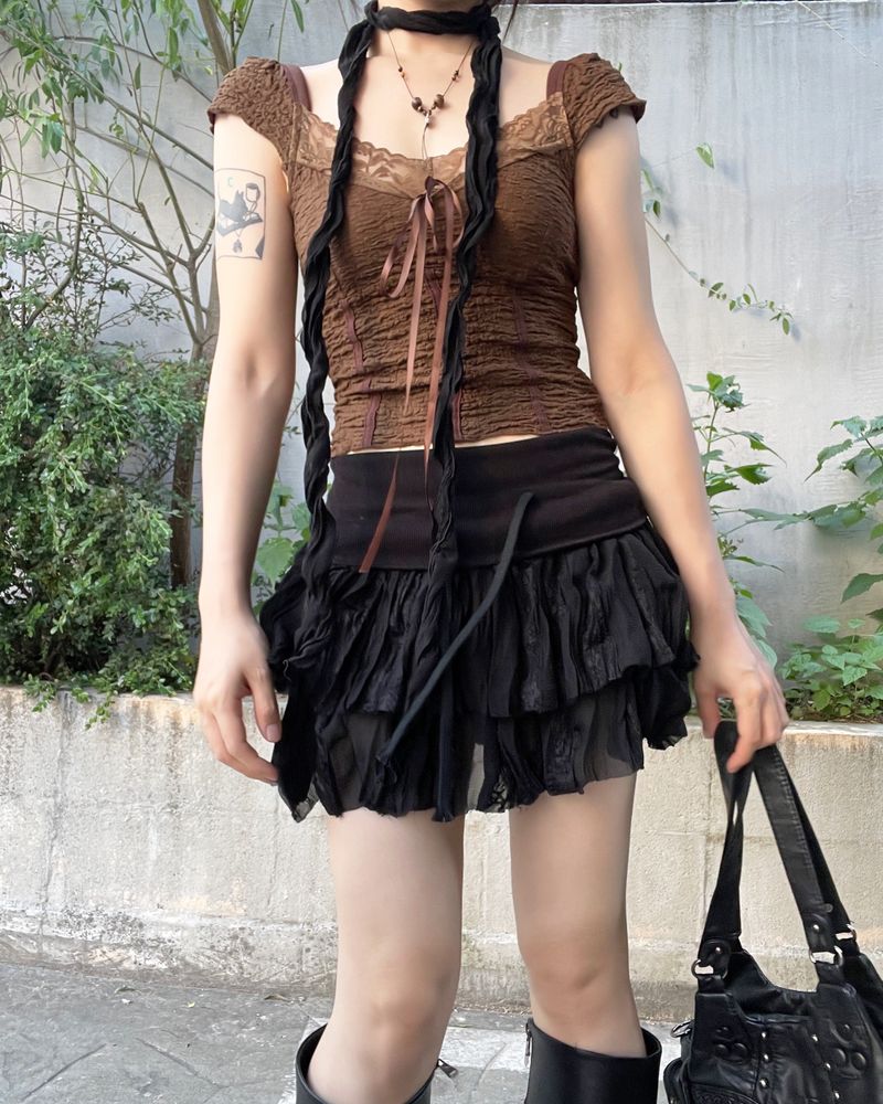 Romantic Elizabethan sleeveless