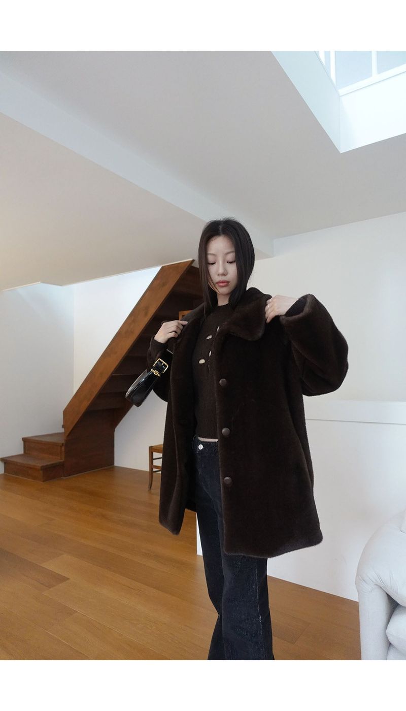 grandma brown fur coat