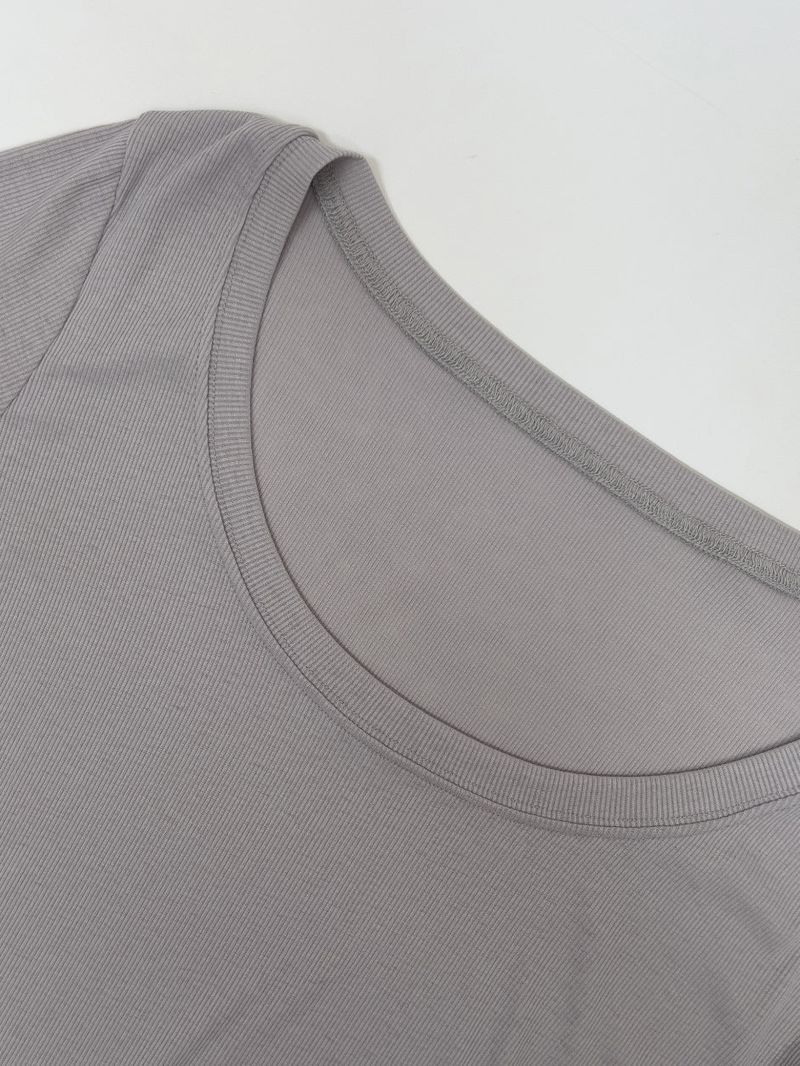 Ribbed Deep U-Neck Crop T-Shirt