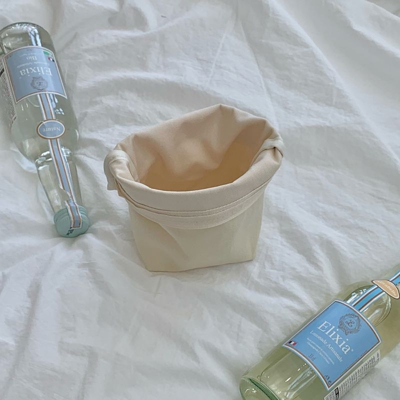 classic pouch_yellowcream