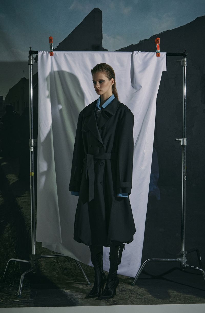 BALLOON TRENCH COAT -CHARCOAL