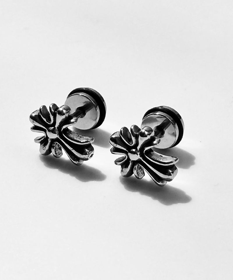 シルバークロスピアス 2PCS