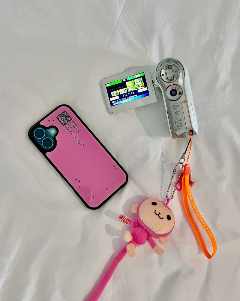 [+MagSafe] Tattoo - Fuchsia | Bumper Case