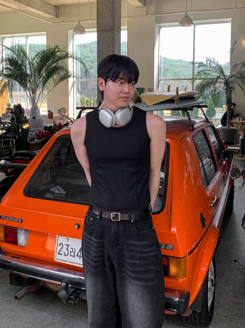 WHAT A LOOK(ワット ア ルック)の「Madrid Cut Ribbed Sleeveless(Tops)」
