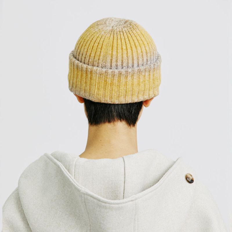WOOL BLENDED KNIT GRADATION BEANIE YELLOW