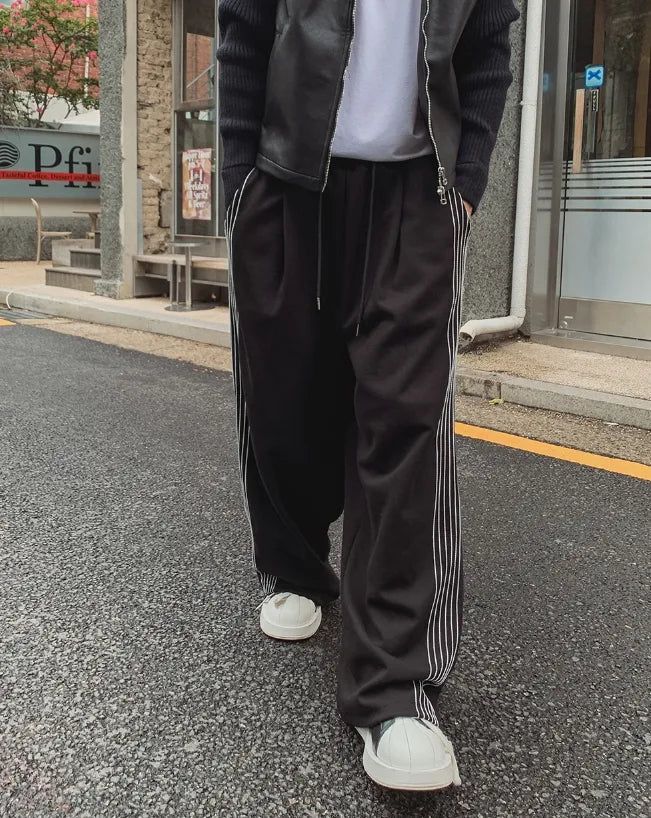Kevin Track Wide Sweatpants