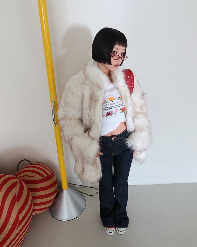 High-neck fake fur jacket coat