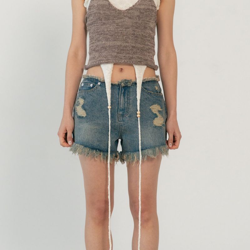 FRINGE DENIM SHORTS (BLUE)