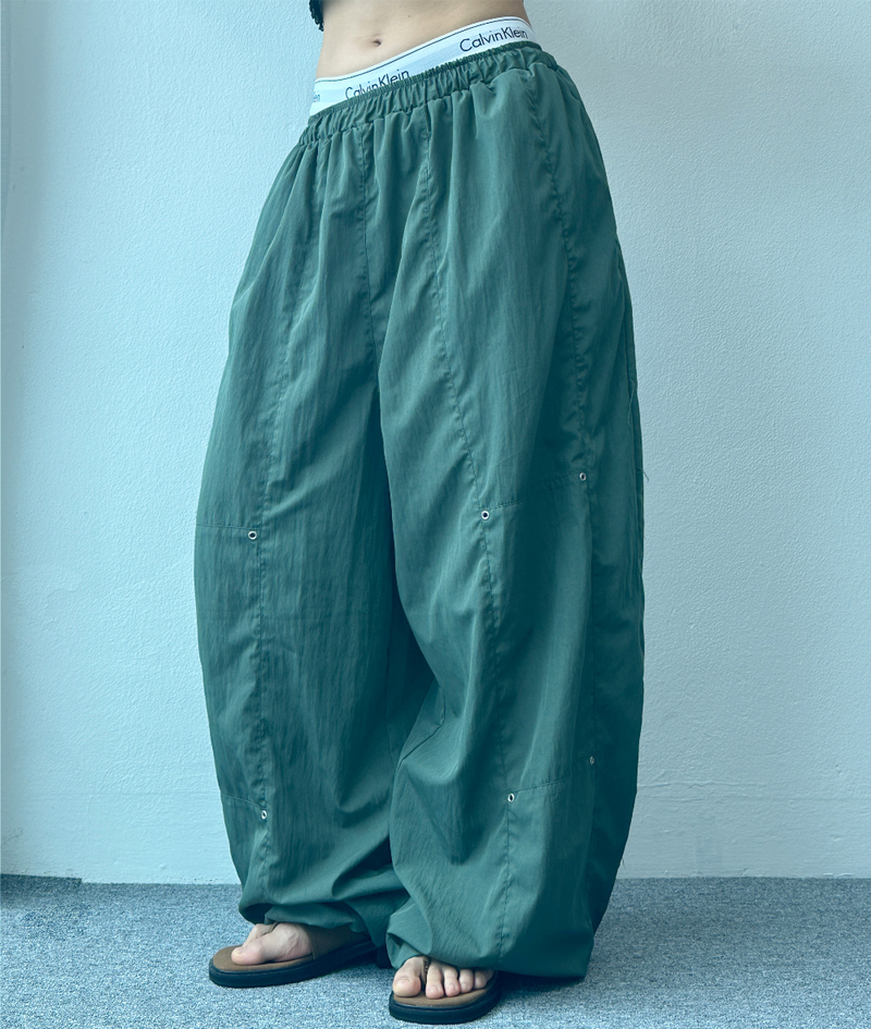 BALLOON SNAP POINT NYLON PANTS💚🩶🖤