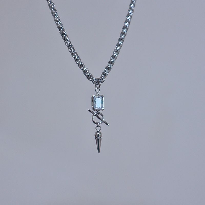 Toggle Bar Cubic Triangular Ball Choker Necklace
