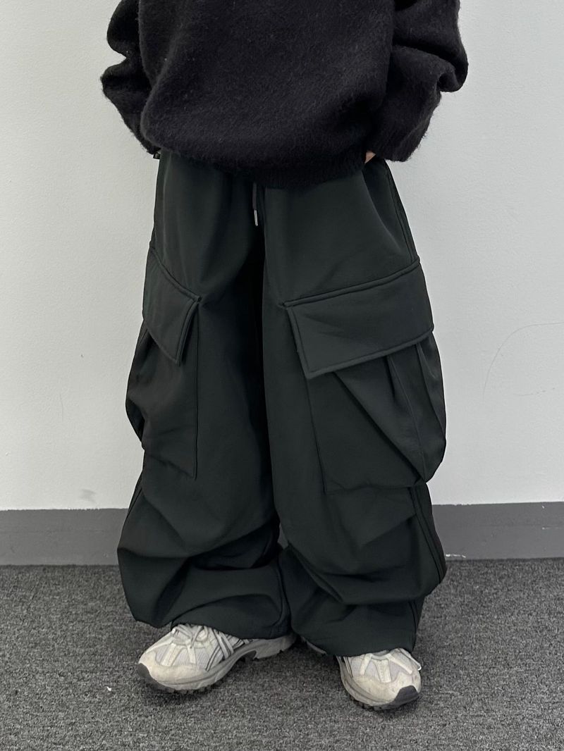 utility nylon fleece pants