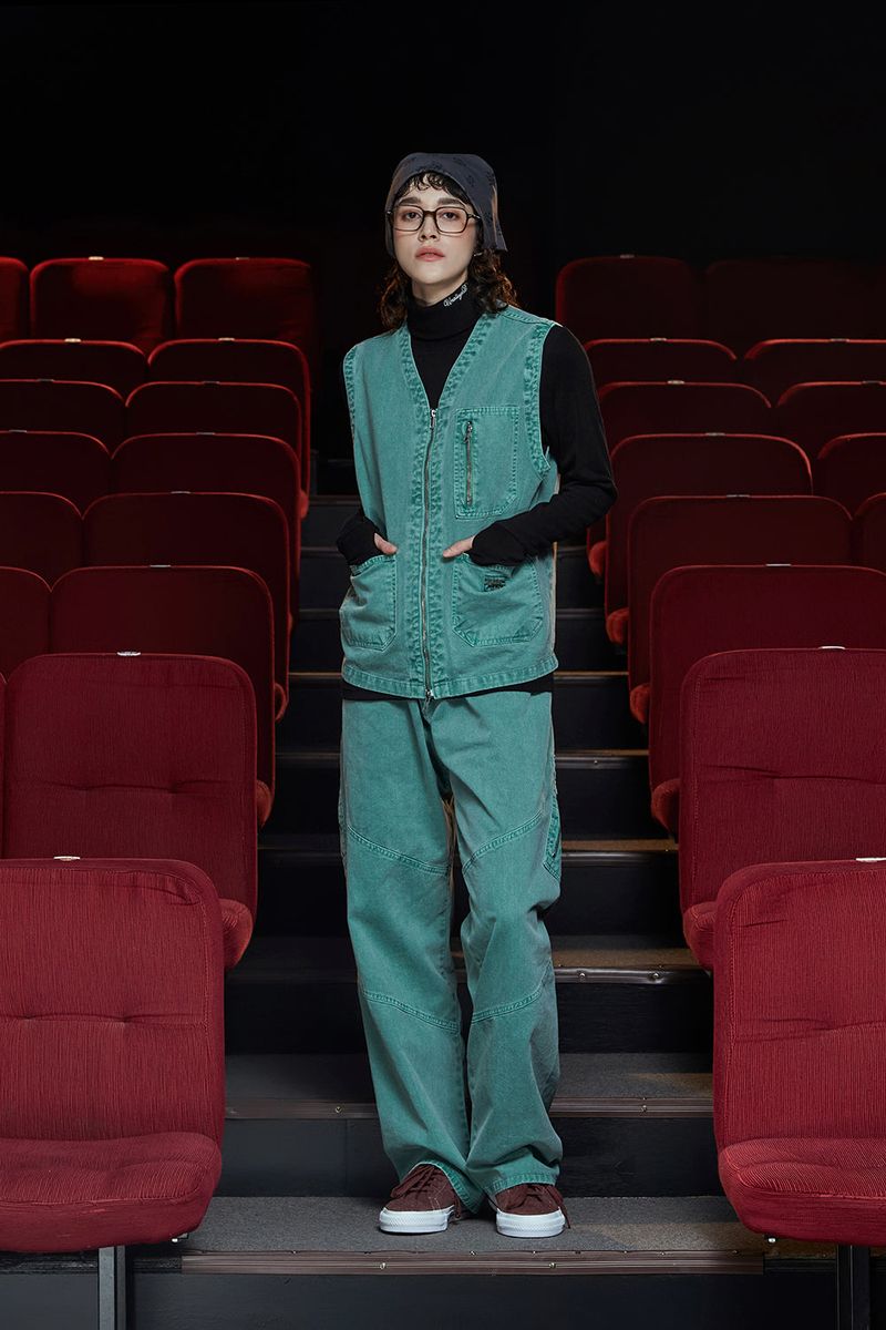 DYED ZIP CARGO VEST / EMERALD