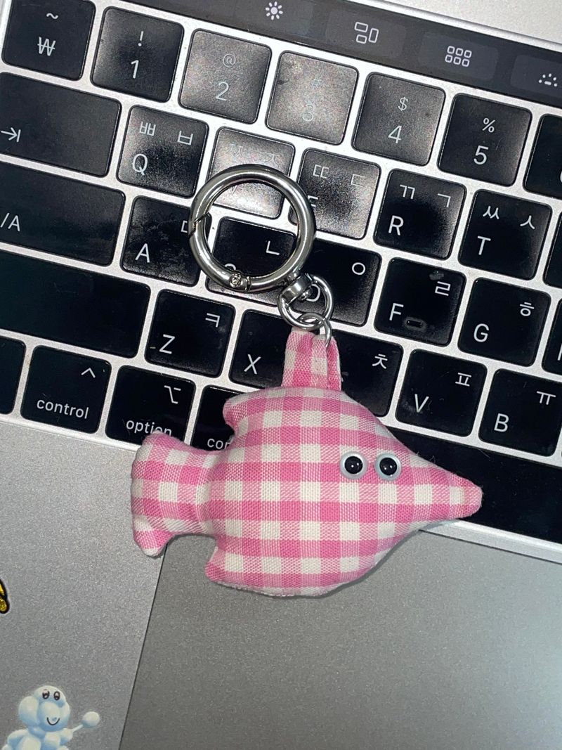 minikey(ミニキー)の「ハッピー チェック フィッシュ(トイ/キーホルダー)」
