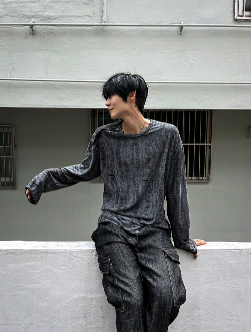Generic 4 button T-shirt