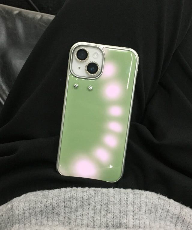 SQUALL（スコール）の「[MADE] ピアッシングフォンケース_ストロベリーマッチャ（スマホグッズ/小物）」