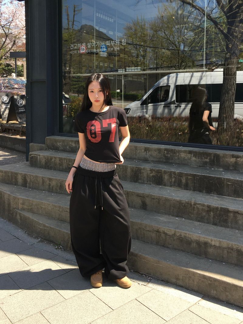 Vintage Seven Star Crop Top (3c)