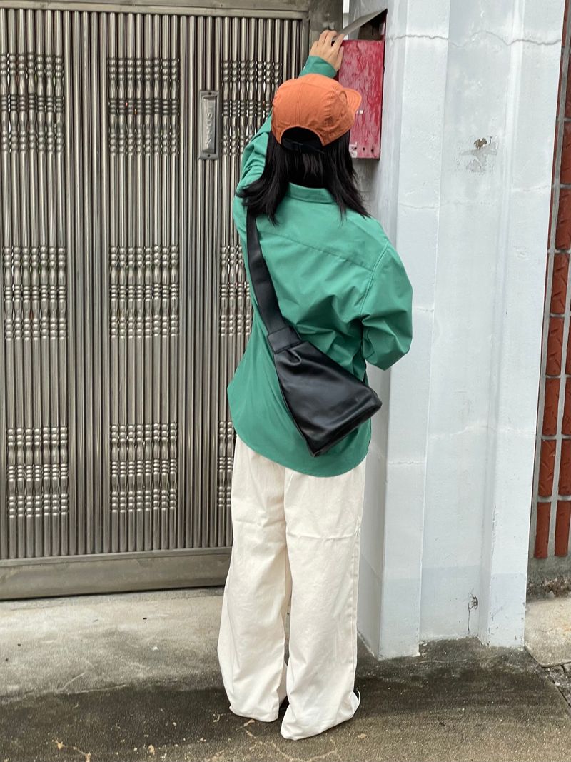 Standard banding two tuck pants