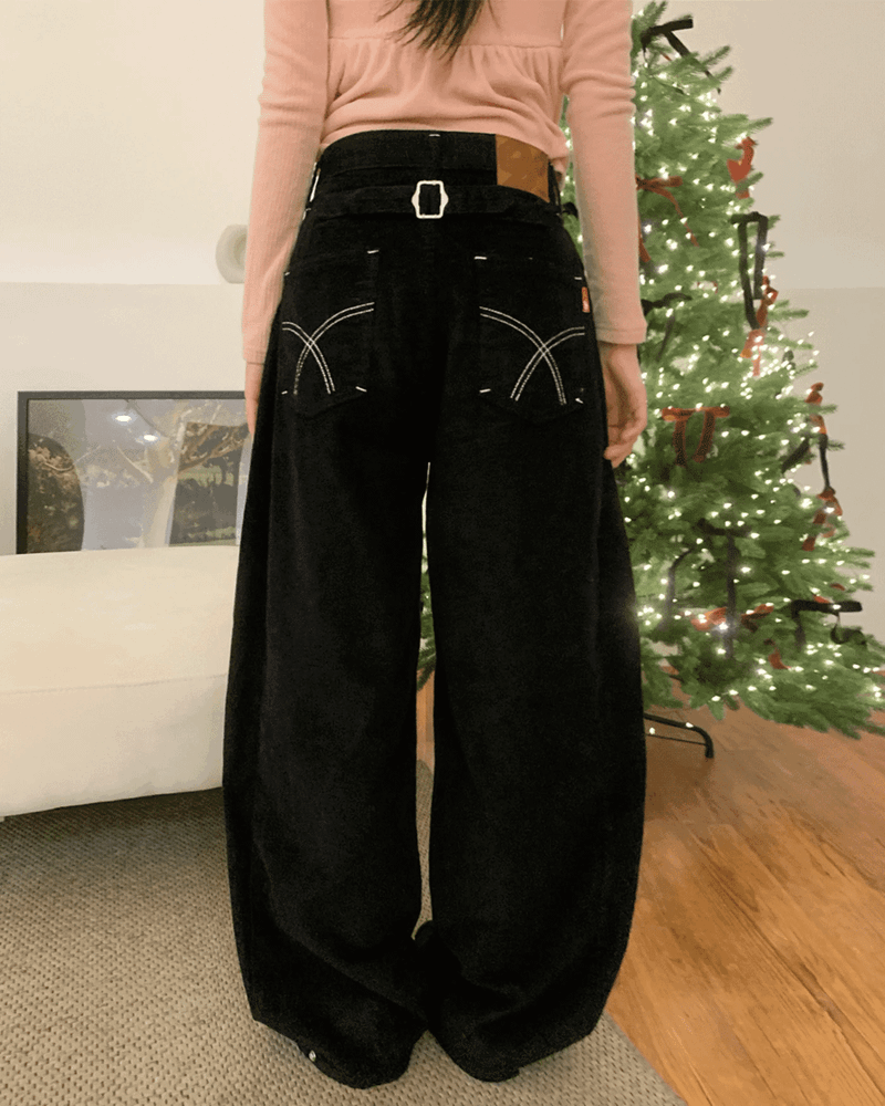 GUSTA（グスタ）の「Sage Back X-Strap Buckle Corduroy Wide Long Pants （Pants）」