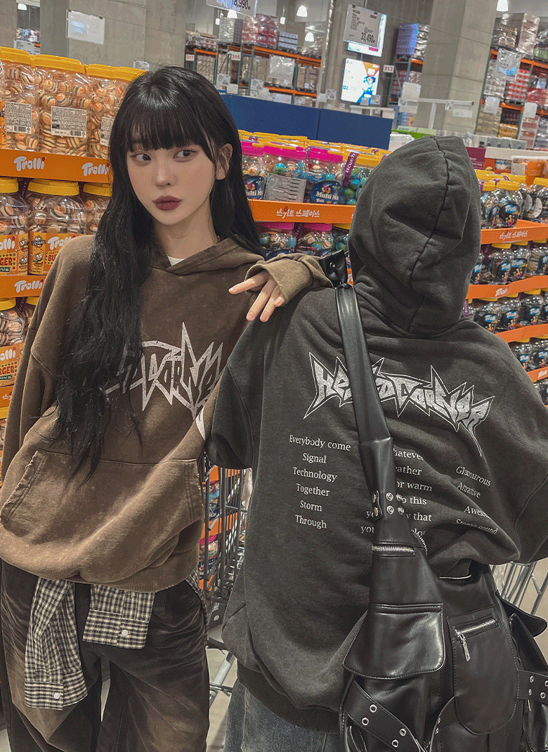 ULAN（ユレン）の「エレピグメントダメージオーバーフード（トップス）」