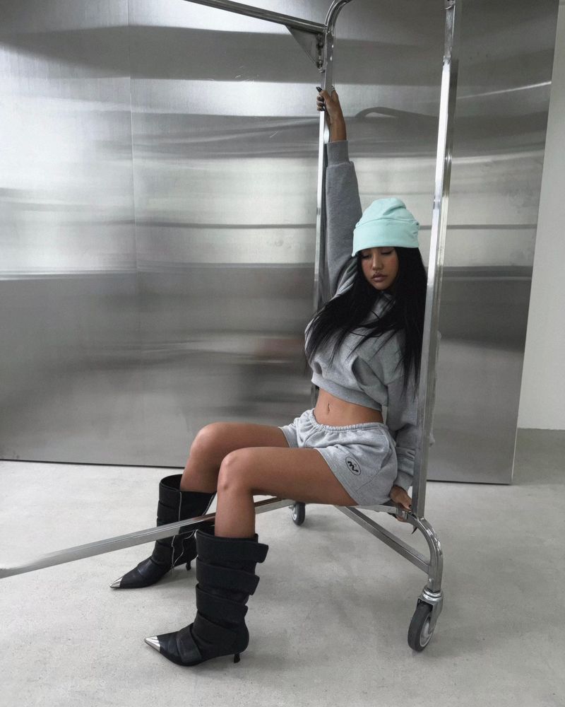 8PM Hoodie in grey