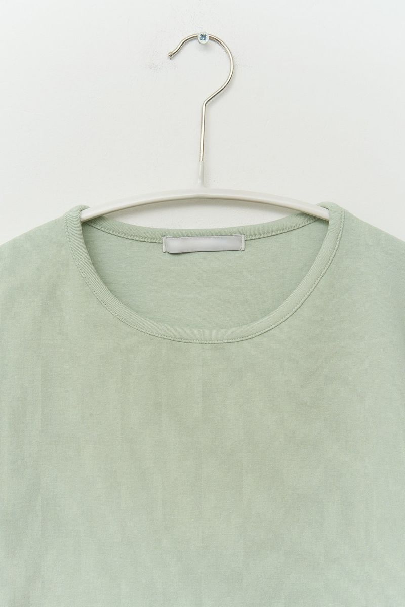 (W) Skins Top