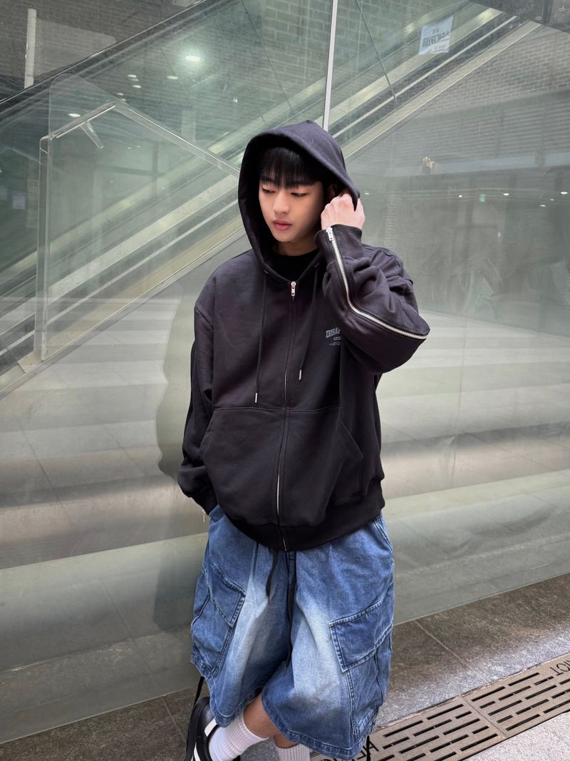 oblique cargo denim bermuda pants