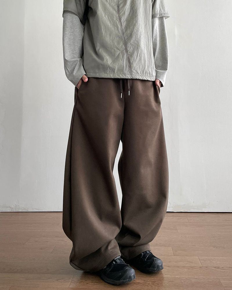Tension Curved Sweatpants