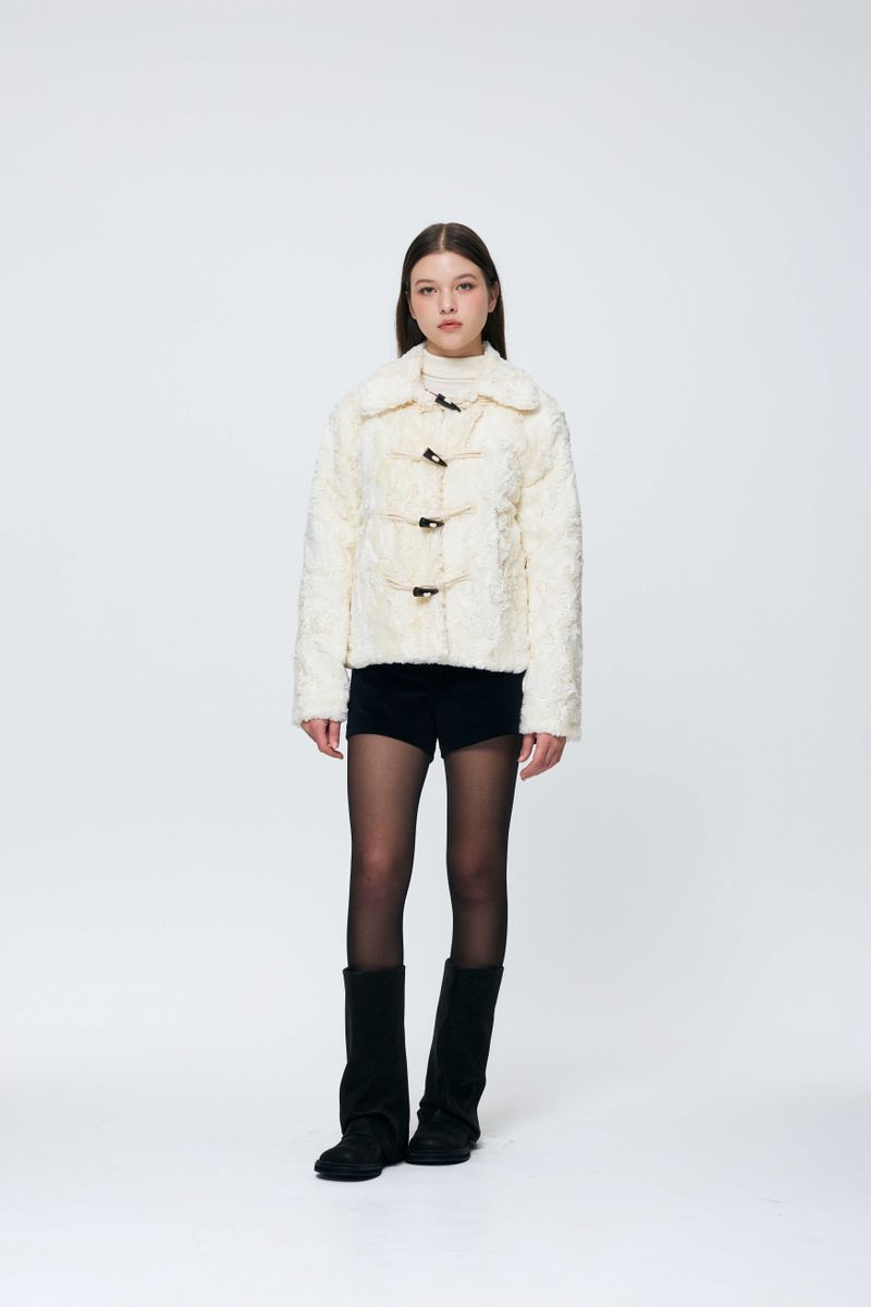 COZY FUR JACKET / WHITE